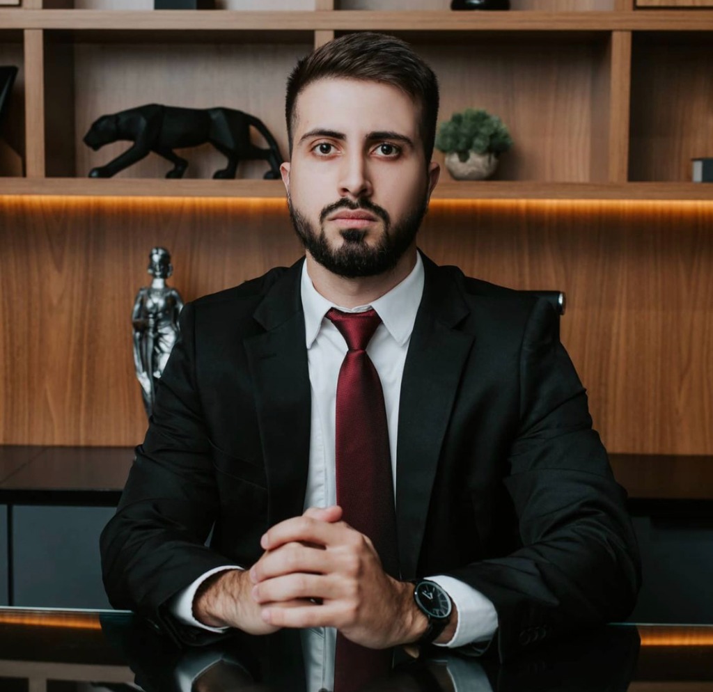 Dr. Victor Hugo Borinelli da Silva